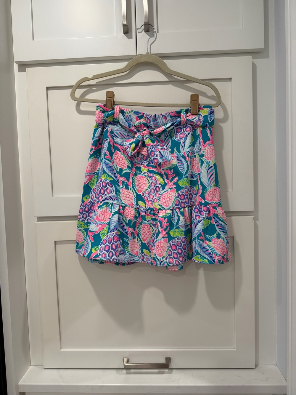 Lilly Pulitzer Tropical Pineapple Tie-Waist Mini Skirt in Teal and Pink